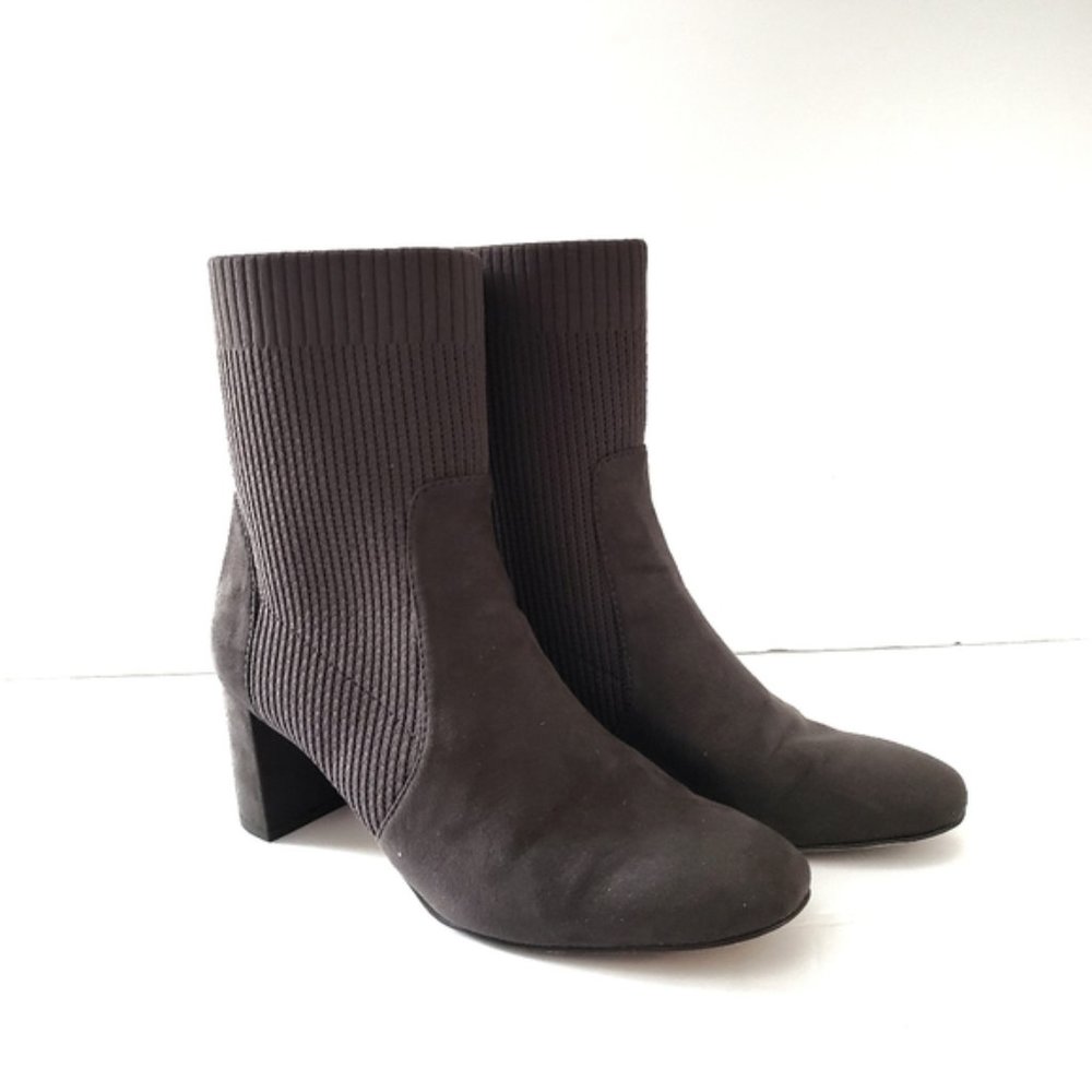 Ann Taylor CARLA SOCK BLOCK HEEL BOOTIES 8